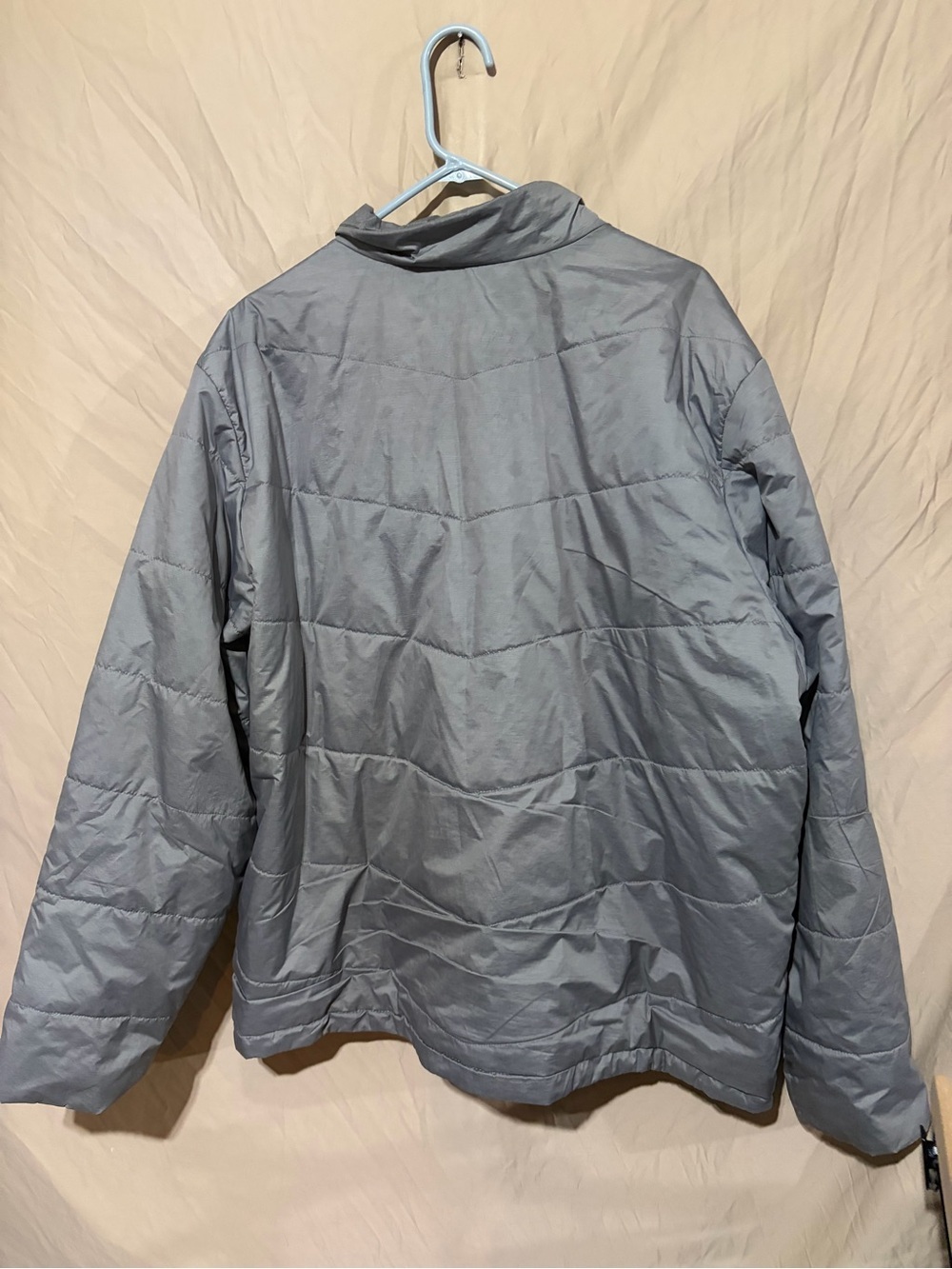 North face jacket - Picture 3 of 4